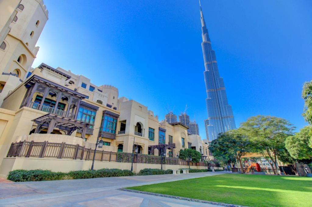 Durrani Homes - Arabian Luxury At Souk Al Bahar Besides Burj Khalifa & Dubai Mall Exterior foto